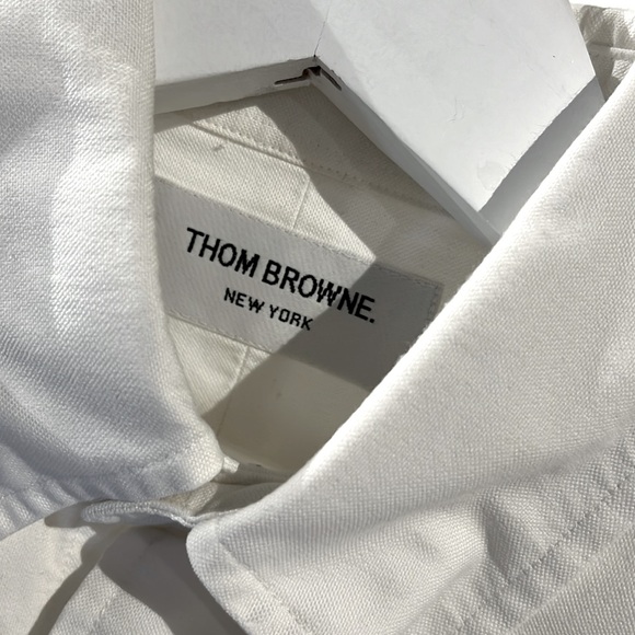 Thom Browne White Long-Sleeve Point-Collar Armband Oxford Shirt - Picture 11 of 13